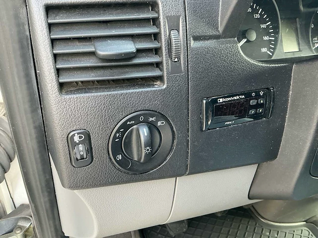 Mercedes sprinter 906bb35 bedrijfswagen met koel en diepvriesinstallatie - afbeelding 10 van  18
