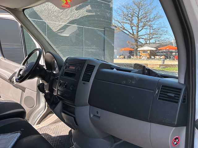 Mercedes sprinter bus - afbeelding 25 van  45