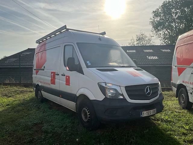 Mercedes sprinter bus - afbeelding 1 van  27