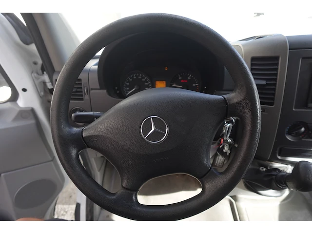 Mercedes sprinter meubelbak - afbeelding 3 van  15