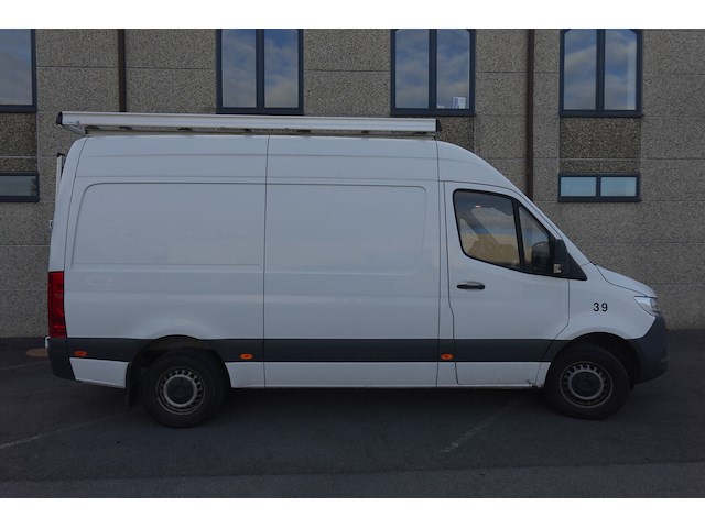 Mercedes sprinter - afbeelding 8 van  15