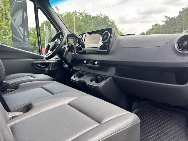 Mercedes sprinter - afbeelding 18 van  26