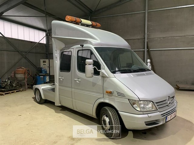 Mercedes trekker tr - afbeelding 14 van  25