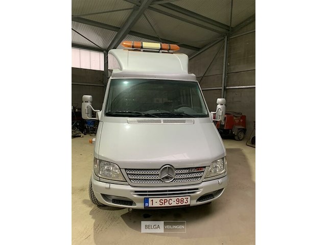 Mercedes trekker tr - afbeelding 15 van  25