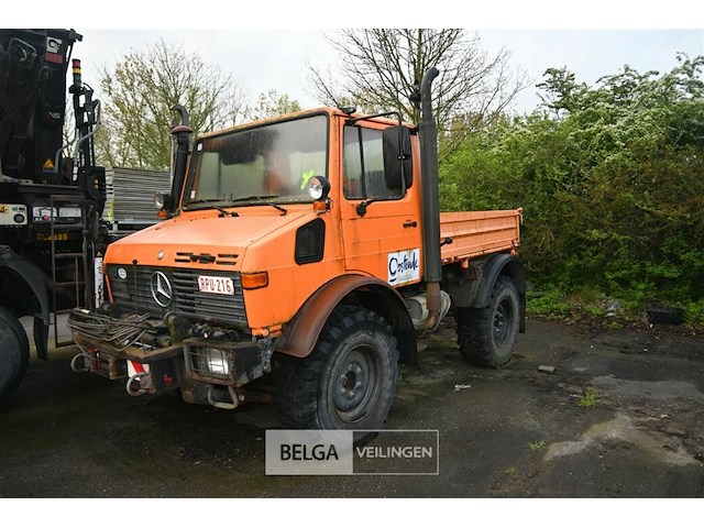 Mercedes unimog vrachtwagen - afbeelding 4 van  19