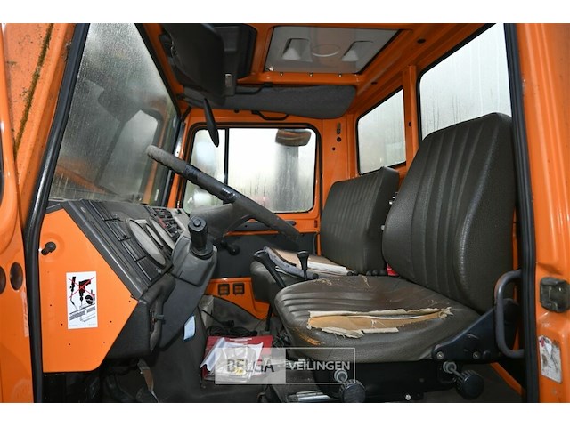 Mercedes unimog vrachtwagen - afbeelding 14 van  19