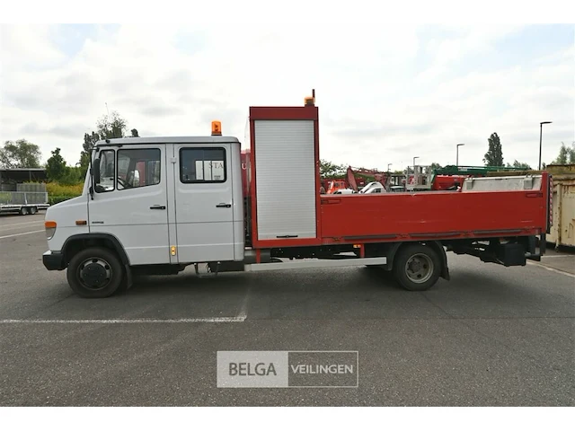 Mercedes vario vrachtwagen - afbeelding 12 van  30