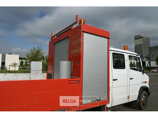Mercedes vario vrachtwagen - afbeelding 23 van  30