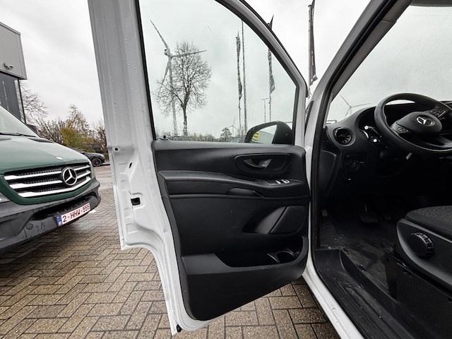 Mercedes vito, 2022 - afbeelding 25 van  25
