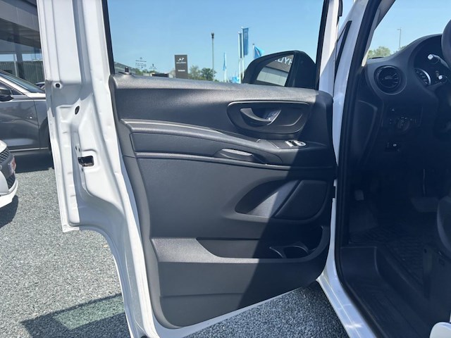 Mercedes vito, 2022 - afbeelding 25 van  25