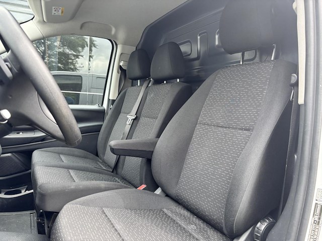 Mercedes vito, 2022 - afbeelding 22 van  23