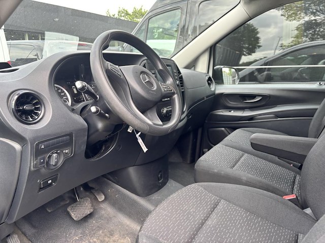 Mercedes vito, 2022 - afbeelding 23 van  23