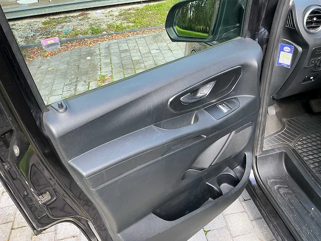 Mercedes vito 639/4 bedrijfswagen - afbeelding 6 van  31