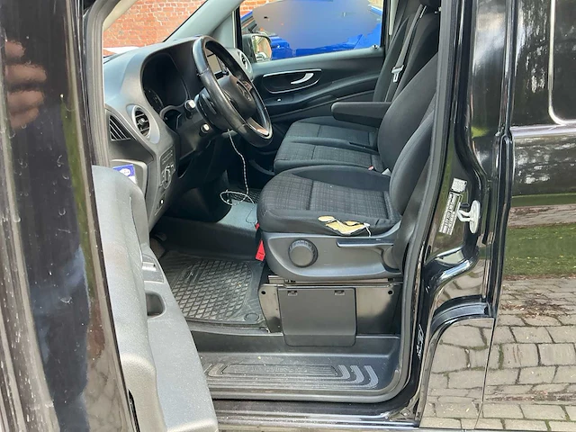 Mercedes vito 639/4 bedrijfswagen - afbeelding 7 van  31