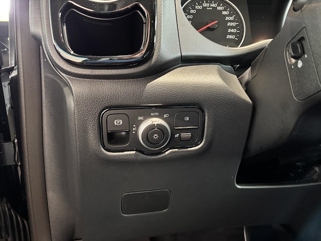 Mercedes vito tourer, 2024 - afbeelding 8 van  31