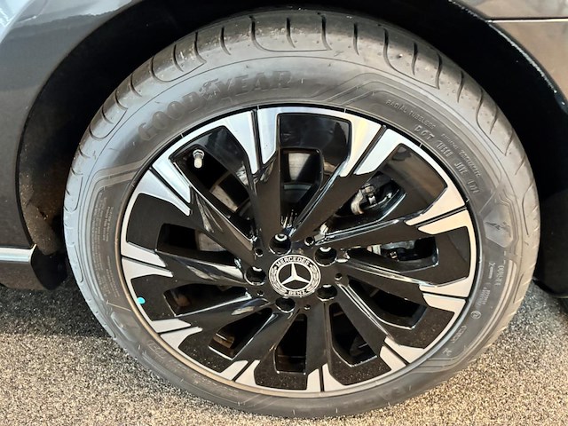 Mercedes vito tourer, 2024 - afbeelding 13 van  31