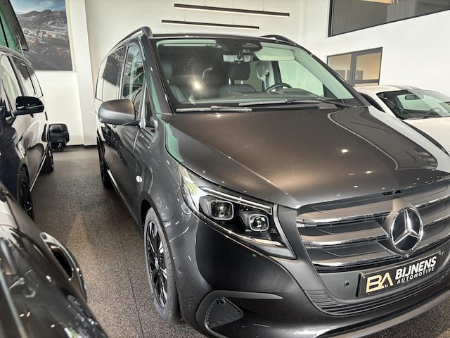 Mercedes vito tourer, 2024 - afbeelding 23 van  31