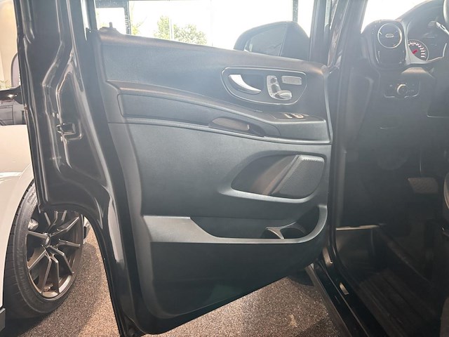 Mercedes vito tourer, 2024 - afbeelding 29 van  31