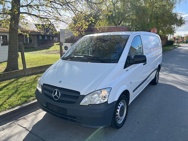 Mercedes vito - afbeelding 2 van  18