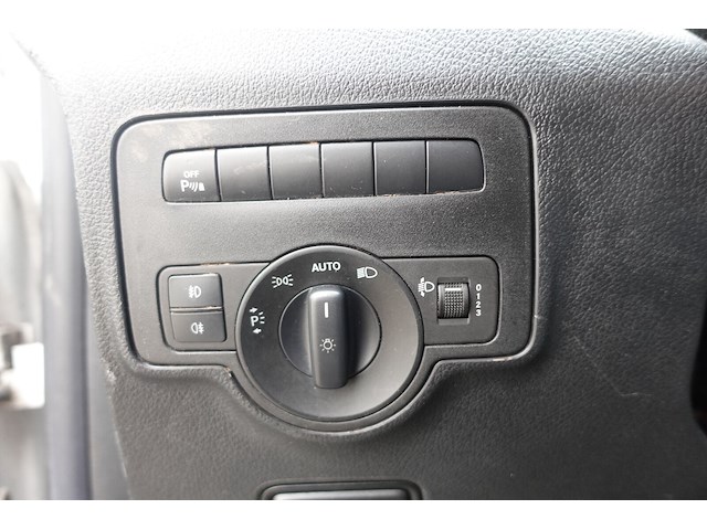 Mercedes vito - afbeelding 8 van  16