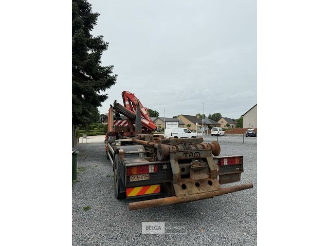 Mercedes vrachtwagen met containersysteem en fassi kraan - afbeelding 9 van  23