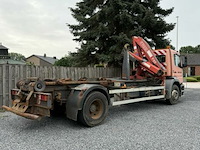 Mercedes vrachtwagen met containersysteem en fassi kraan - afbeelding 10 van  23