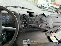 Mercedes vrachtwagen met containersysteem en fassi kraan - afbeelding 18 van  23