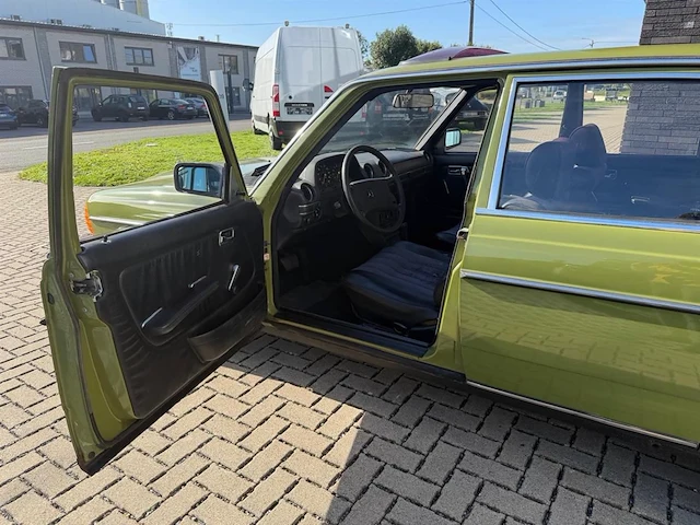 Mercedes w 200, 1981 - afbeelding 11 van  30