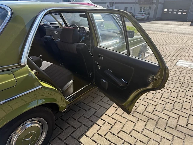Mercedes w 200, 1981 - afbeelding 17 van  30