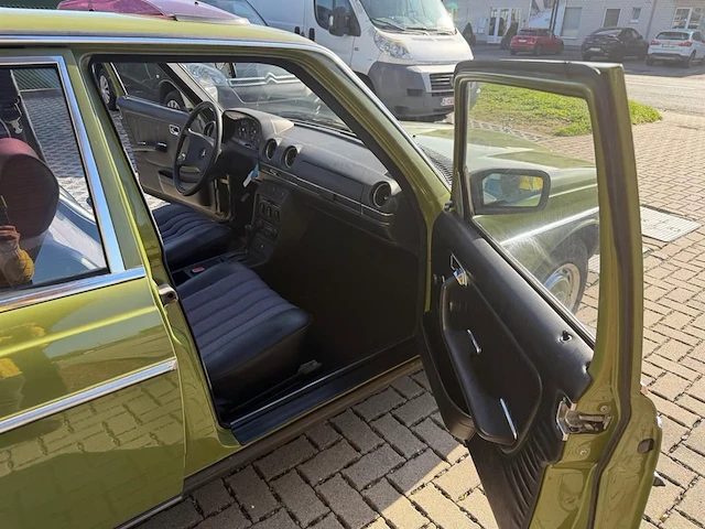 Mercedes w 200, 1981 - afbeelding 27 van  30
