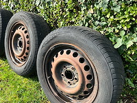 Mercedes w124 set wielen - afbeelding 1 van  5