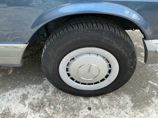 Mercedes w126 380se oldtimer - afbeelding 5 van  27