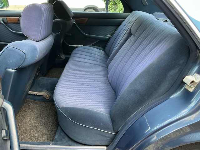 Mercedes w126 380se oldtimer - afbeelding 10 van  27