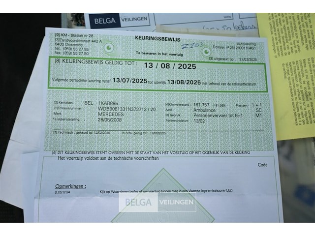 Mercedes ziekenwagen - afbeelding 6 van  21