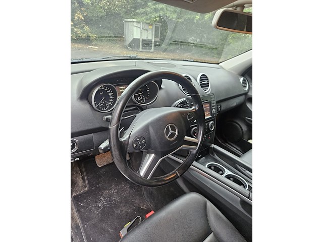 Mercedesml300 cdi - afbeelding 10 van  18