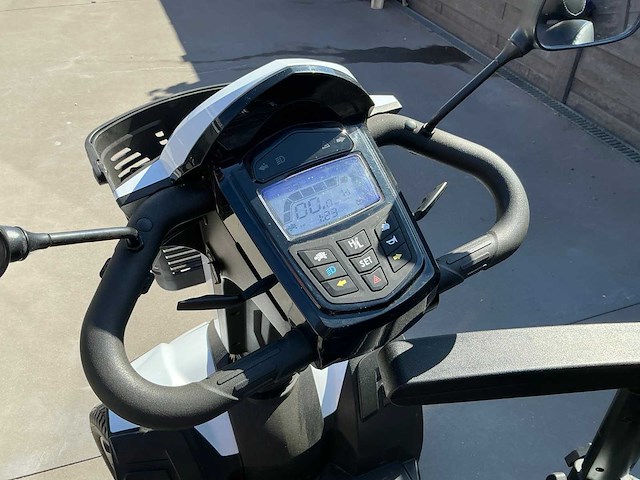 Mercurius 4ltd elektronische scooter - afbeelding 7 van  9
