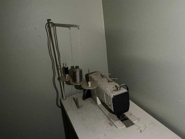 Merhaletex mt1245 3-voudige ledernaaimachine - afbeelding 1 van  6