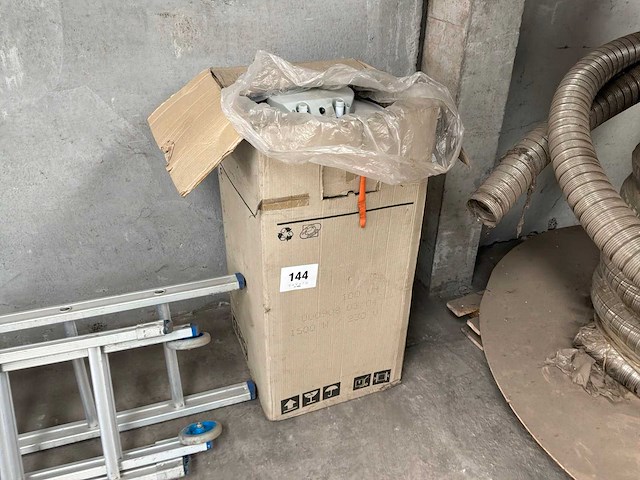Merion 100vm waterverwarmer - afbeelding 1 van  3