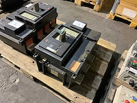 Merlin gerin compact cm2500 vermogensautomaat - afbeelding 4 van  8