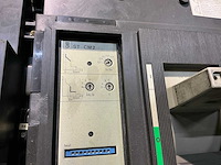 Merlin gerin compact cm2500n vermogensautomaat - afbeelding 4 van  4