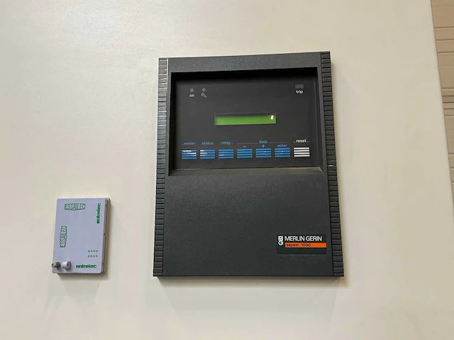 Merlin gerin sm6 spanningsschakelinstallatie - afbeelding 7 van  9