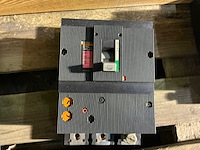 Merlin gerin vermogensautomaat (14x) - afbeelding 9 van  10