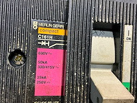 Merlin gerin vermogensautomaat (23x) - afbeelding 8 van  9