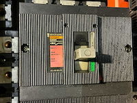 Merlin gerin vermogensautomaat (23x) - afbeelding 9 van  9