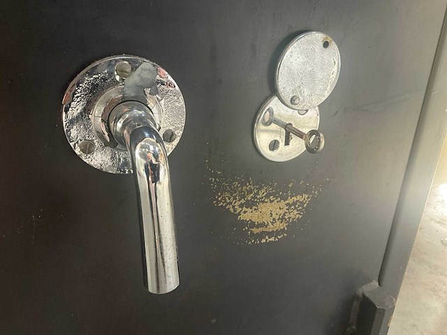 Merlin kluis - afbeelding 5 van  8