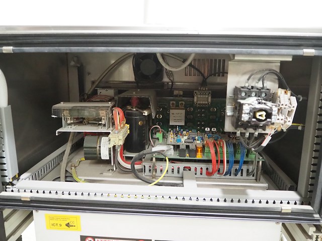 Me.ro s.p.a - afbeelding 7 van  9