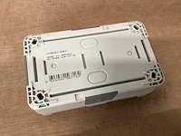 Merten aquastar wandcontactdoos 2 voudig spatwaterdicht (18x) - afbeelding 3 van  5