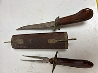 Mes en vork set in etui - afbeelding 2 van  2