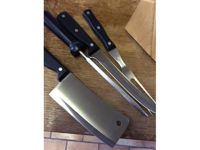 Messenblok met diverse messen ( niet compleet ) - afbeelding 2 van  3