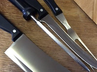 Messenblok met diverse messen ( niet compleet ) - afbeelding 2 van  3